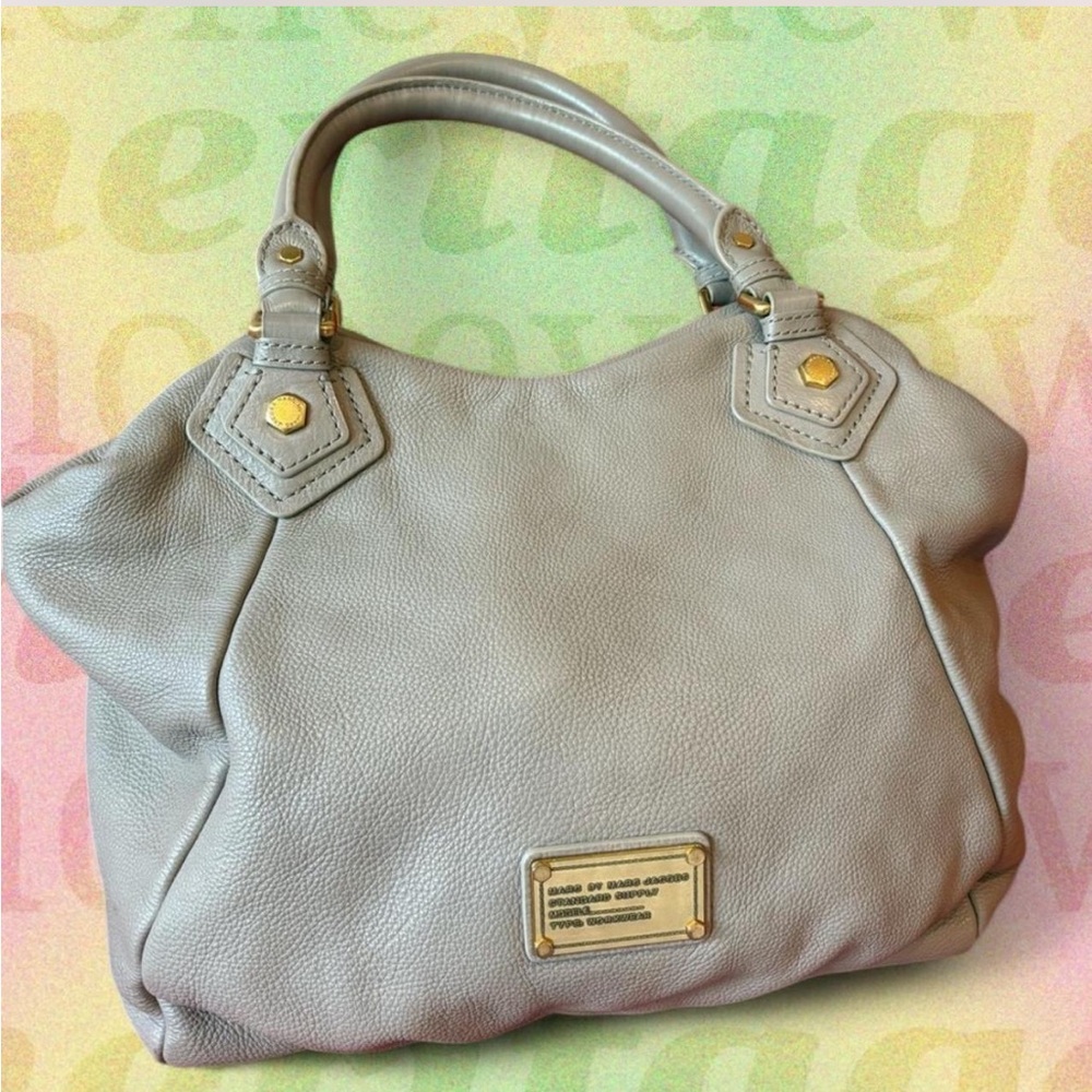 Sold: Marc Jacobs Shoulder Bag